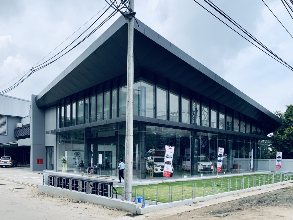 Toyota-Myanmar-Sales dealer1